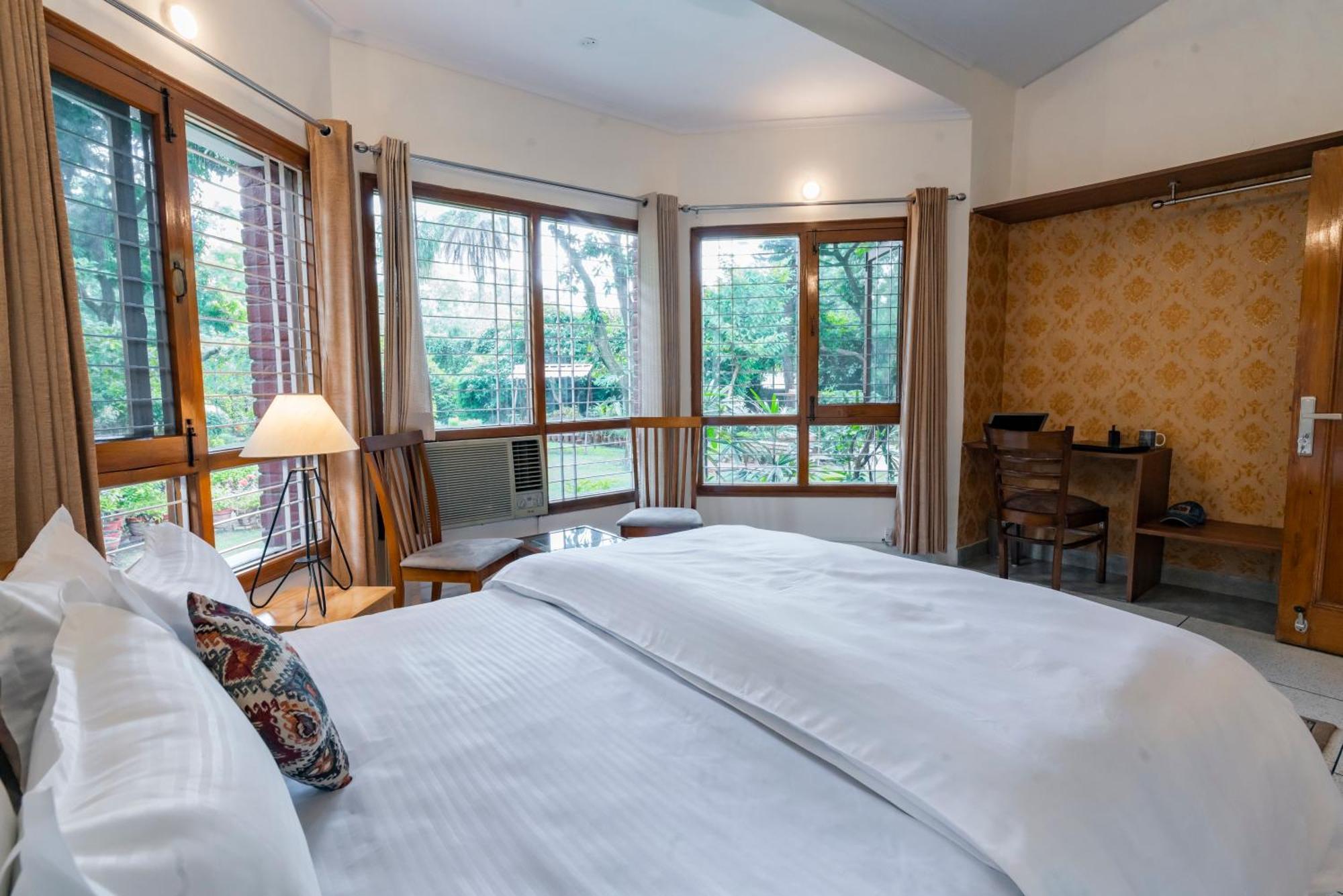 Saffronstays Doon Garden Villa - Near Doon School And Mall Road เดห์ราดุน ภายนอก รูปภาพ