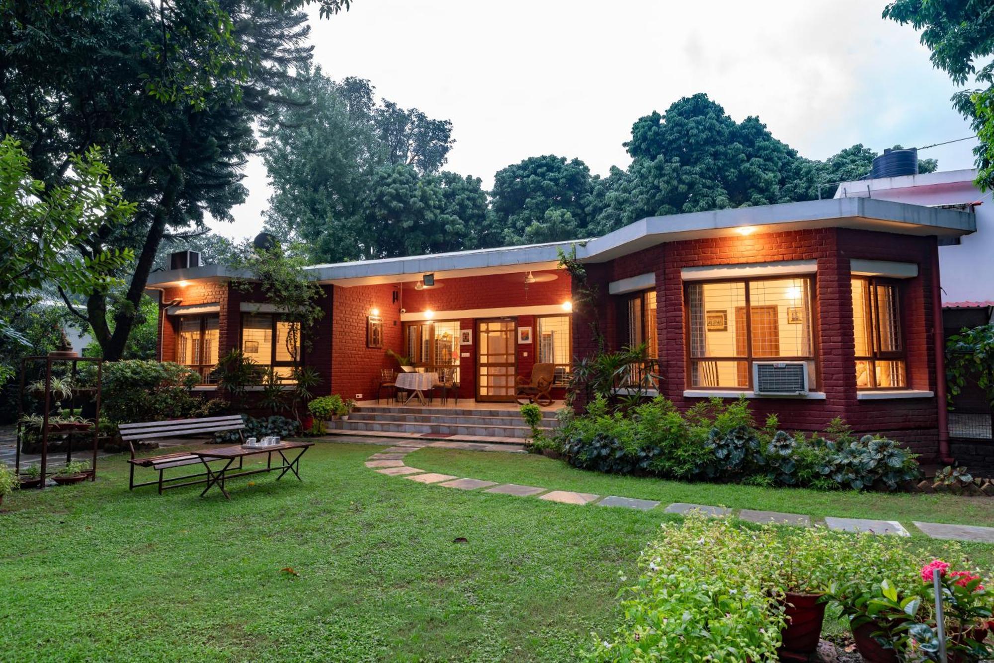 Saffronstays Doon Garden Villa - Near Doon School And Mall Road เดห์ราดุน ภายนอก รูปภาพ