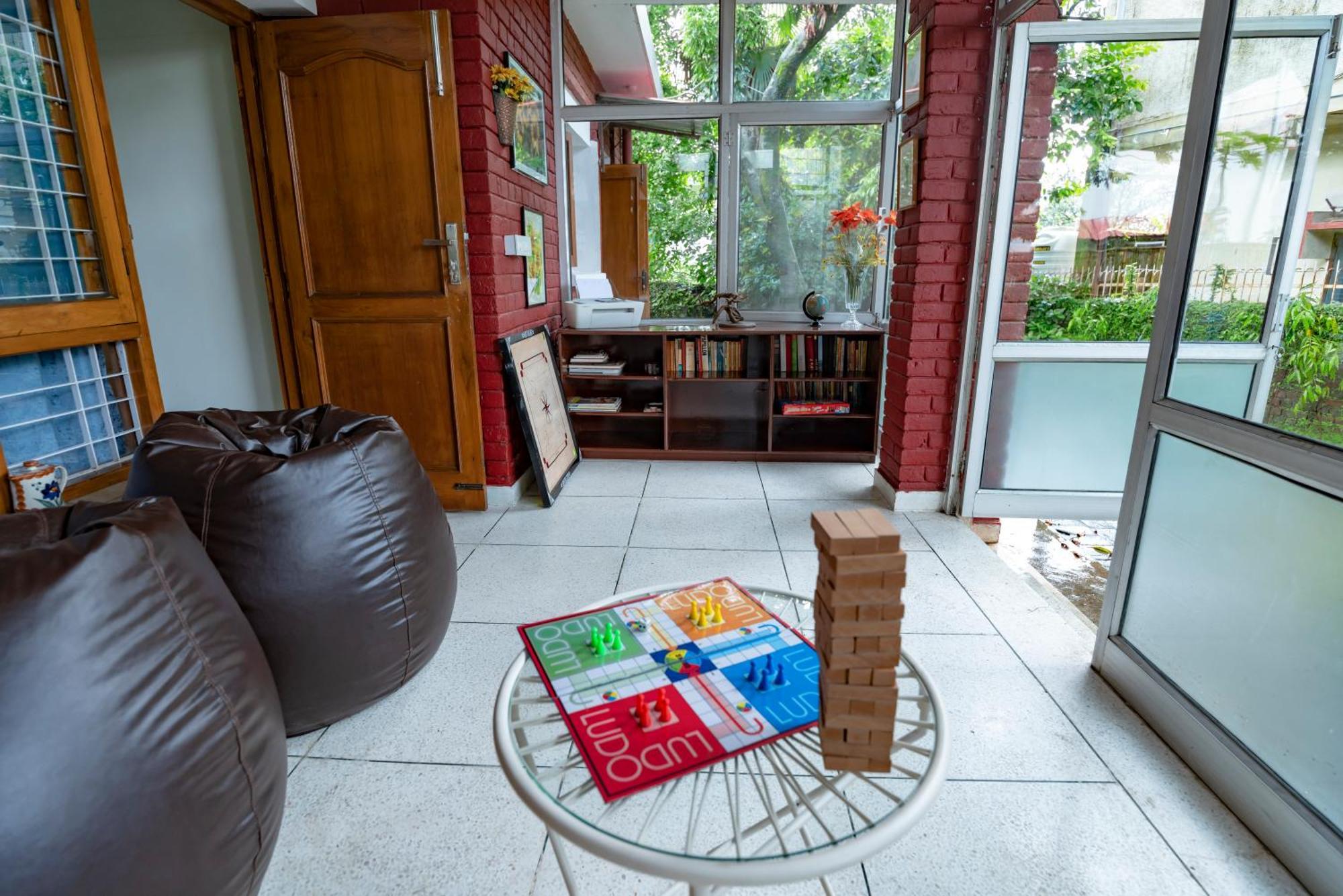 Saffronstays Doon Garden Villa - Near Doon School And Mall Road เดห์ราดุน ภายนอก รูปภาพ